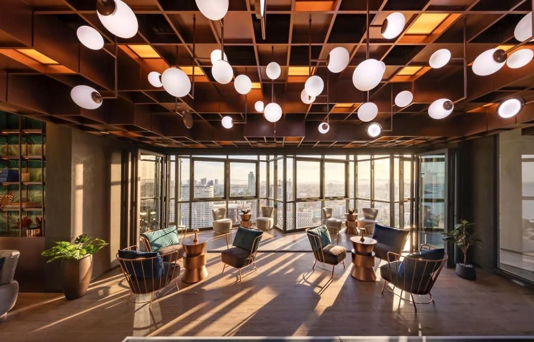 อพาร์ทเม้น The Edge Seaview