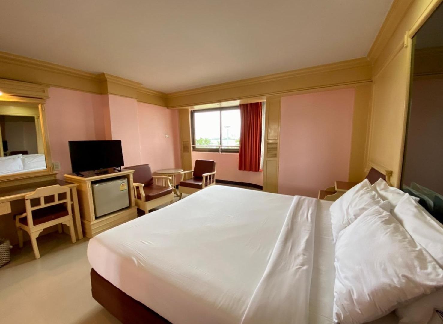 โรงแรม เอเอ โฮเทล พัทยา Pattaya
