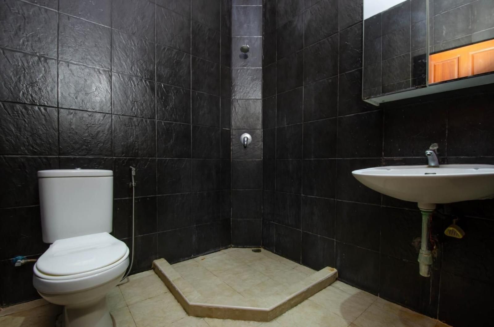 Rosewood Pool 1 โรงแรม Pattaya
