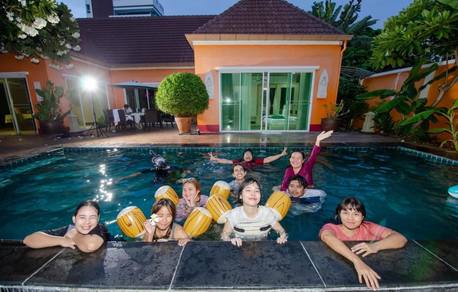 โรงแรม Rosewood Pool 1 Pattaya