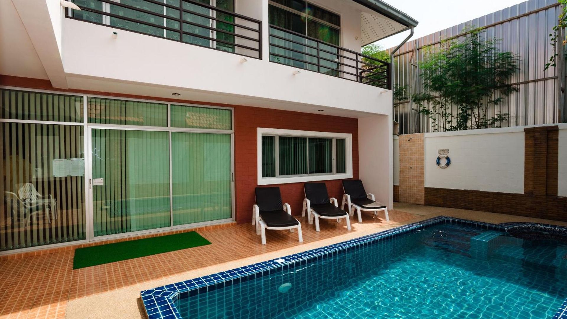 Tw Marina Pool Pattaya