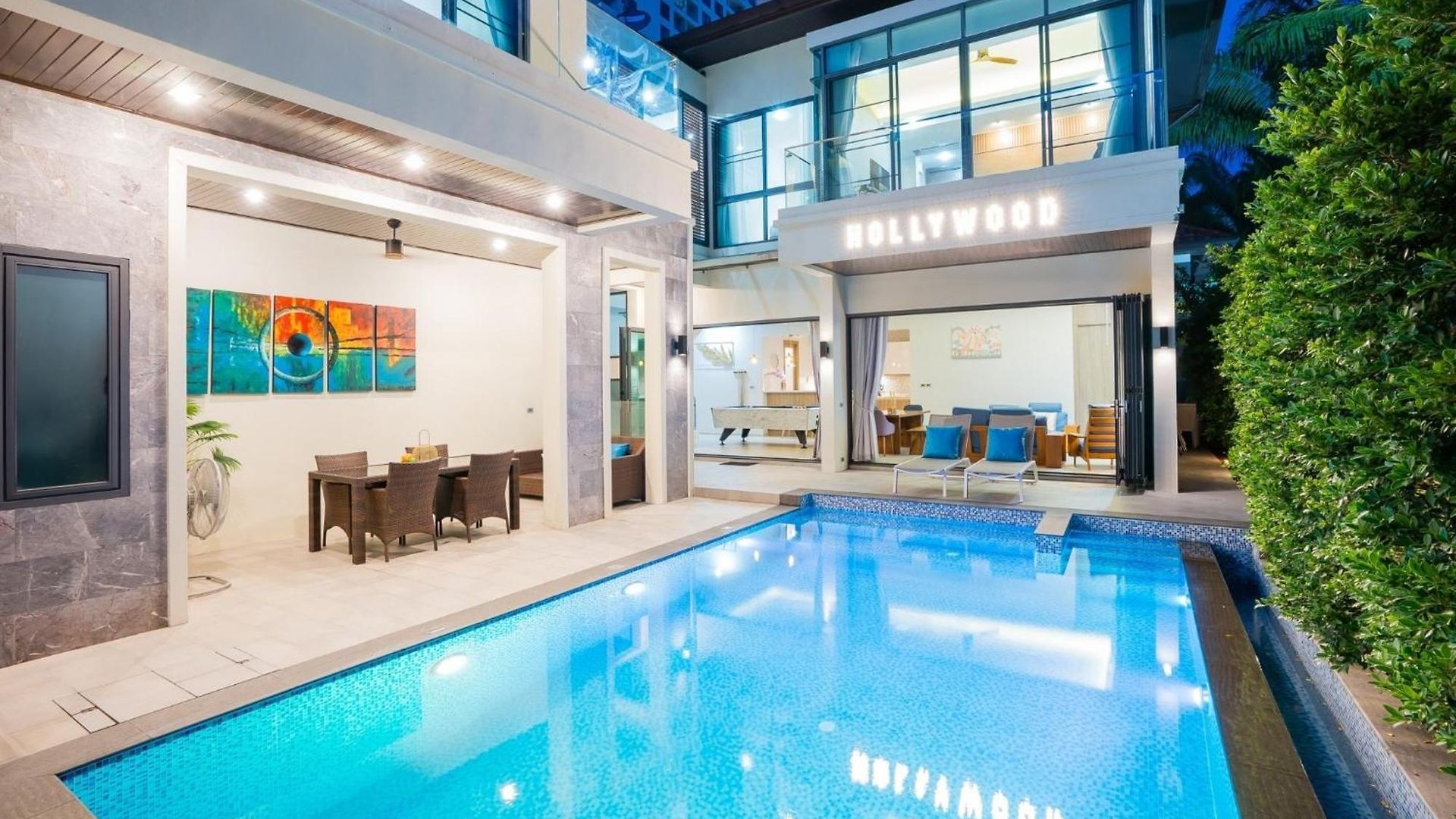 วิลล่า Hollywood Luxury Poolvilla Walking Street 4 Bedrooms Pattaya