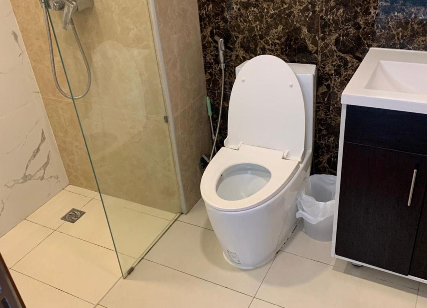 豪华两房两卫2 Bedrooms 2 Bathrooms 泳池公寓arcadia 靠近步行街 生活便利 อพาร์ทเม้น