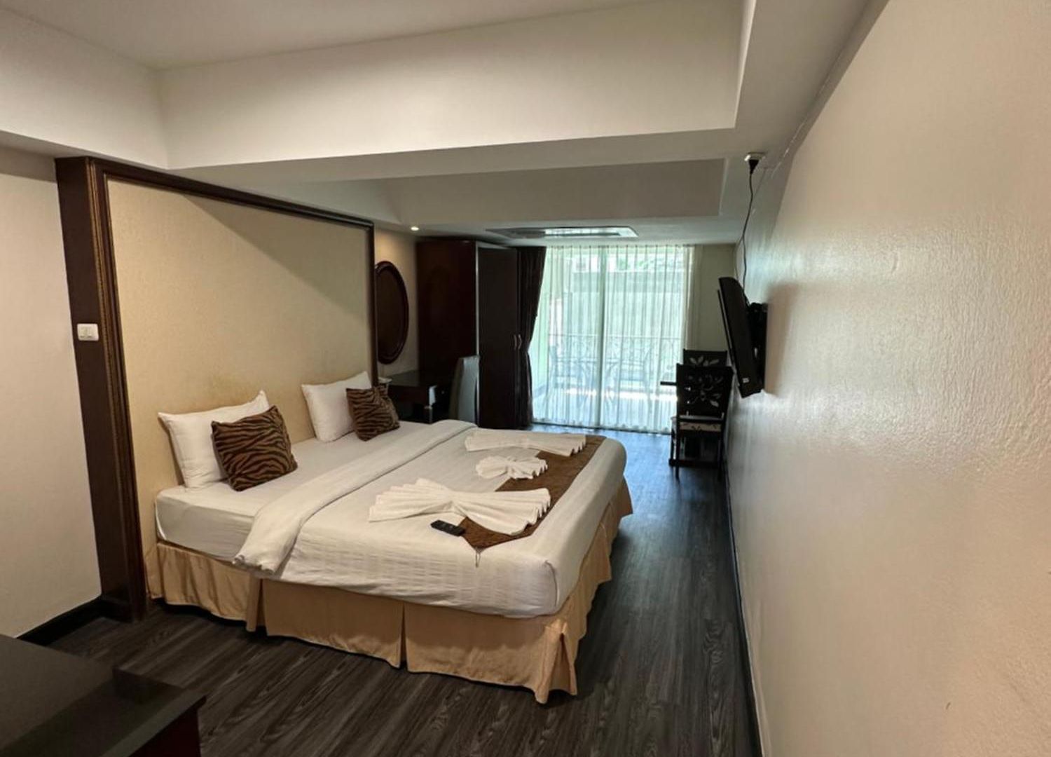 Maleez Pattaya
