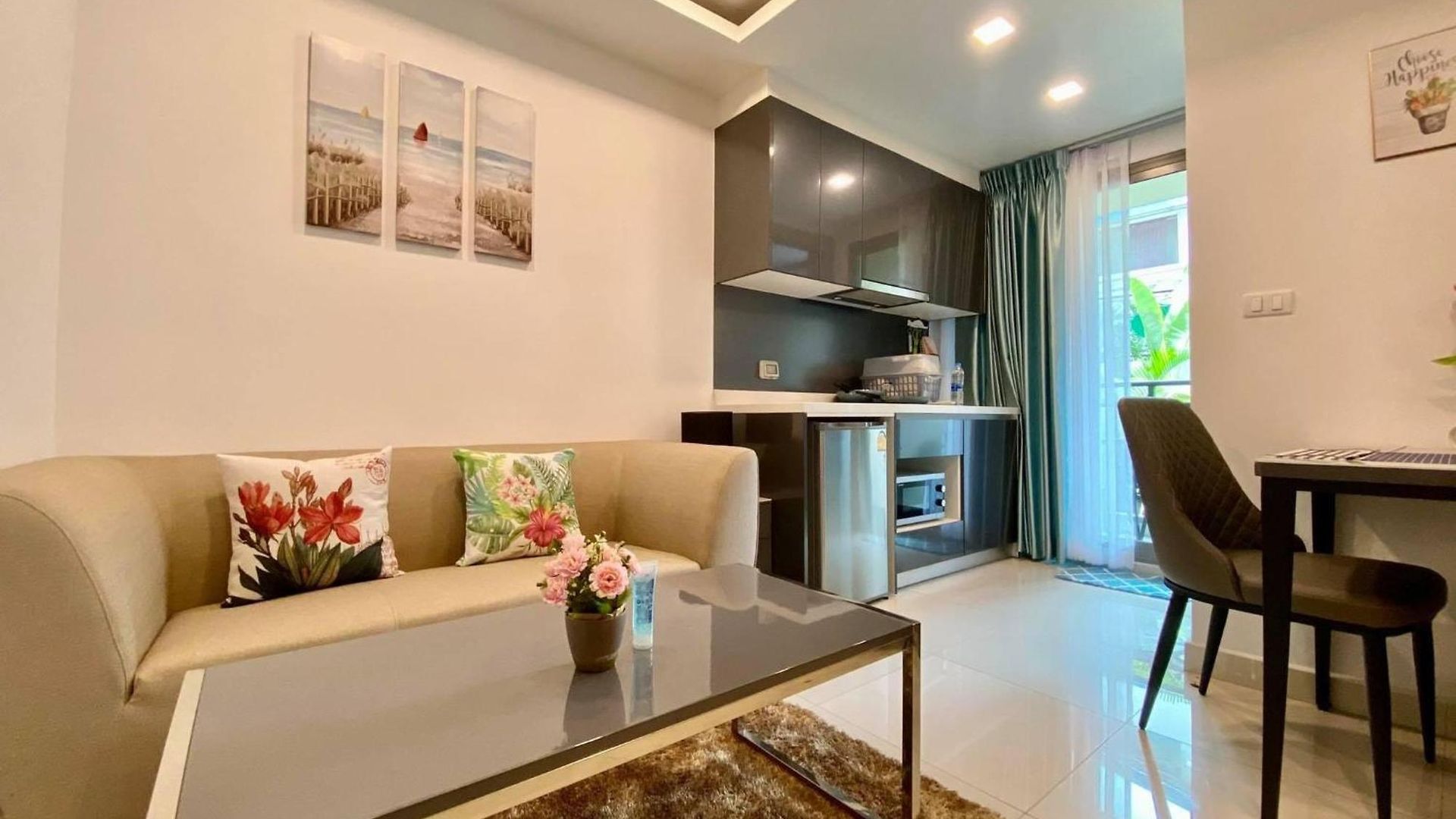Arcadia Con อพาร์ทเม้น Pattaya