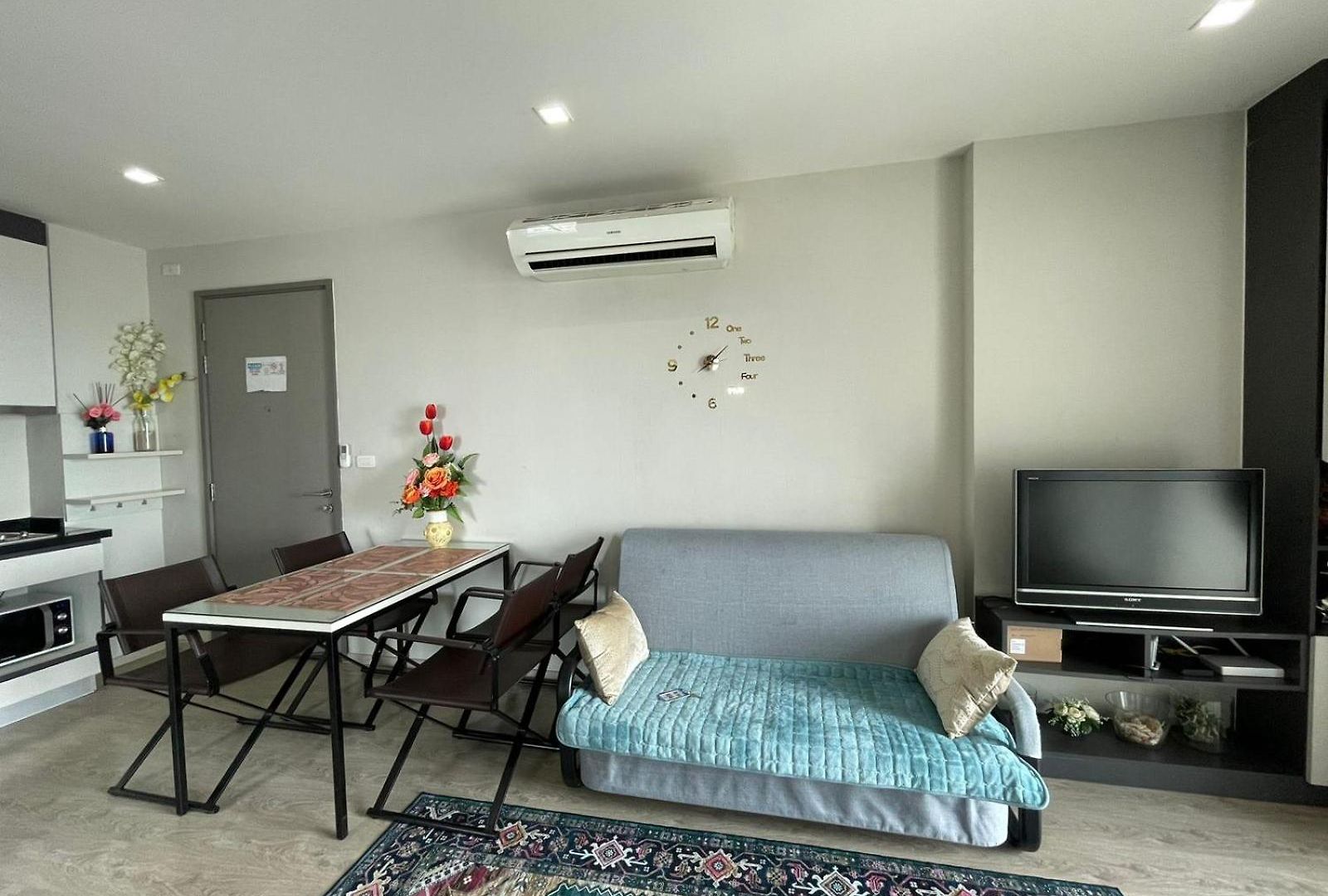 The Base Deluxe Pattaya