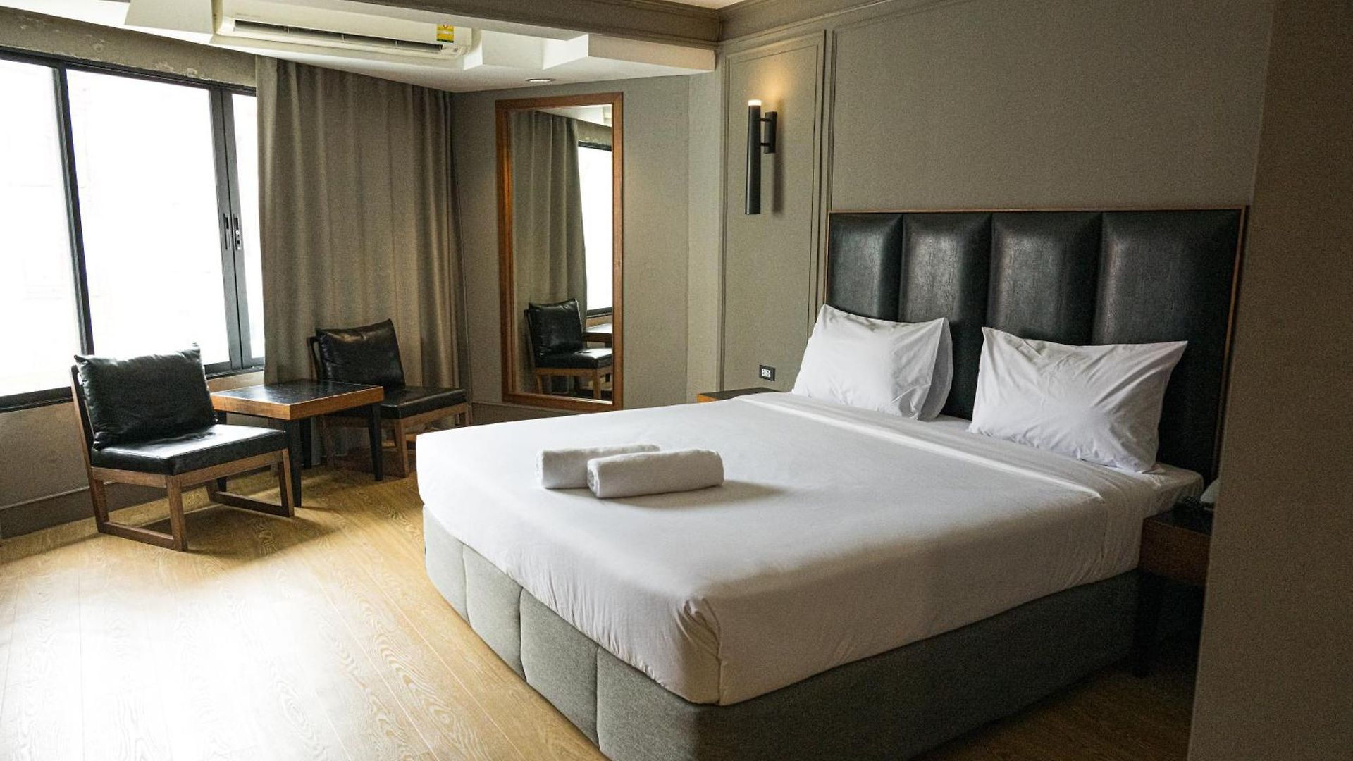 โรงแรม โรงแรมมารีน พลาซ่า พัทยา 3*