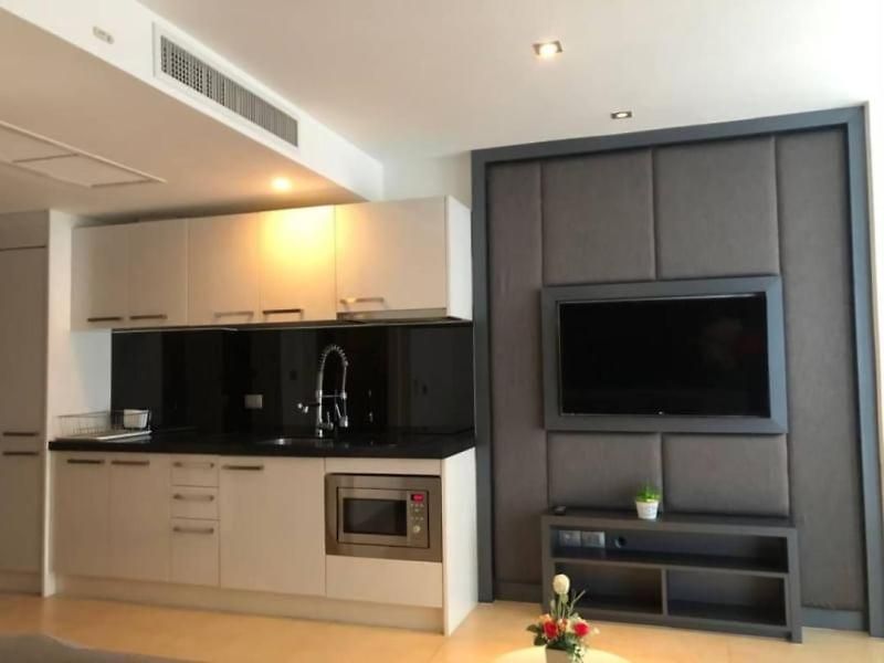 อพาร์ทเม้น Central Pattaya Apartments *