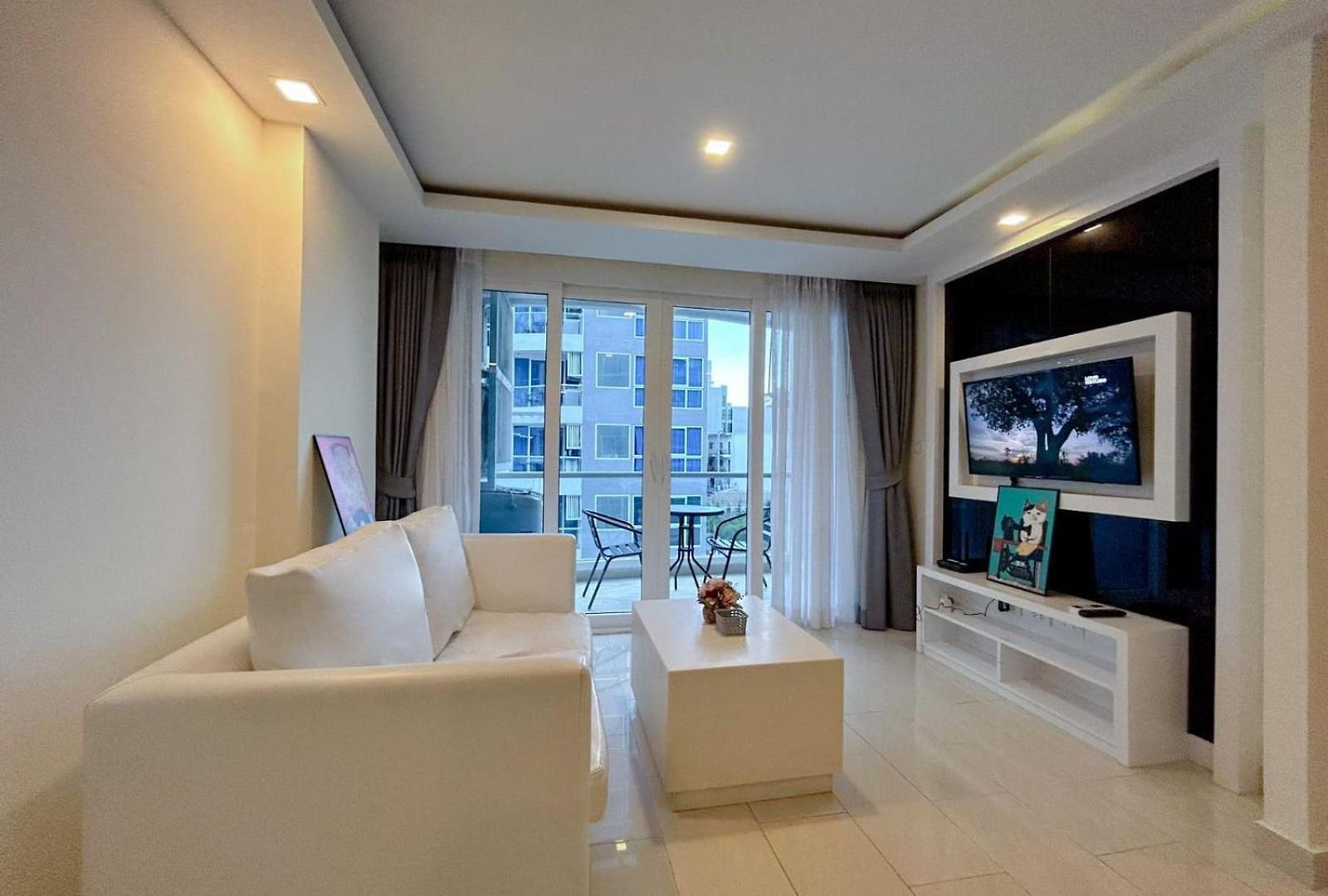Grand Avenue Apartment Pattaya