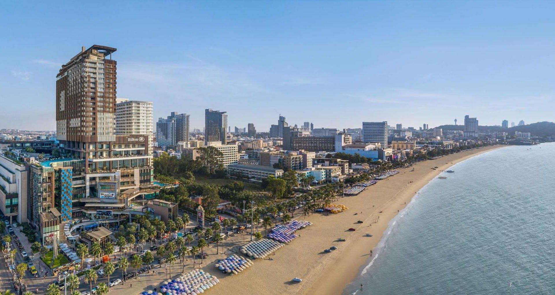 รีสอร์ท โรงแรมฮิลตัน พัทยา - Sha Extra 5*