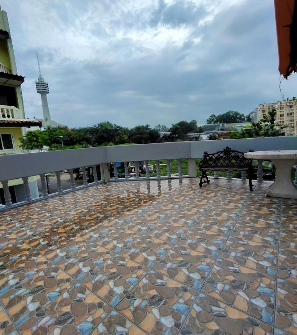 Sea Hill Phatamnak อพาร์ทเม้น