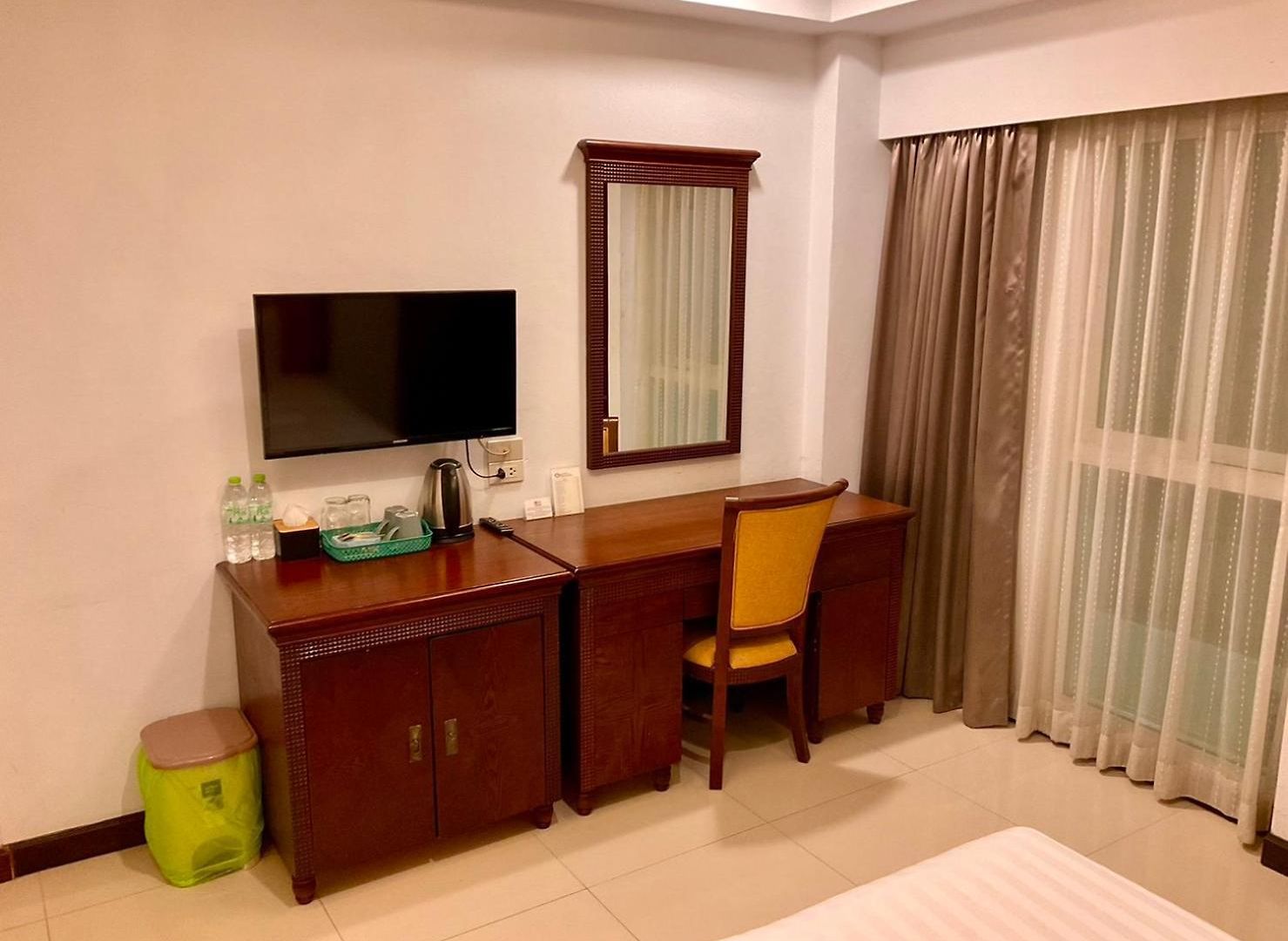 โรงแรม โสตา เรสซิเด้นซ์
