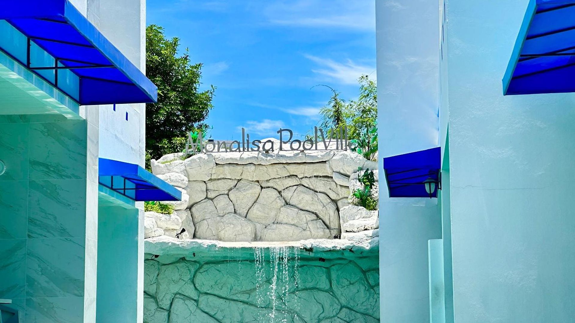 Mona Lisa Pool * Pattaya