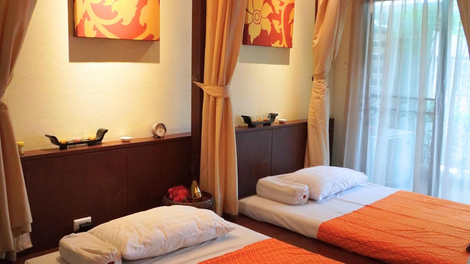โรงแรม Cosy - Sha Extra