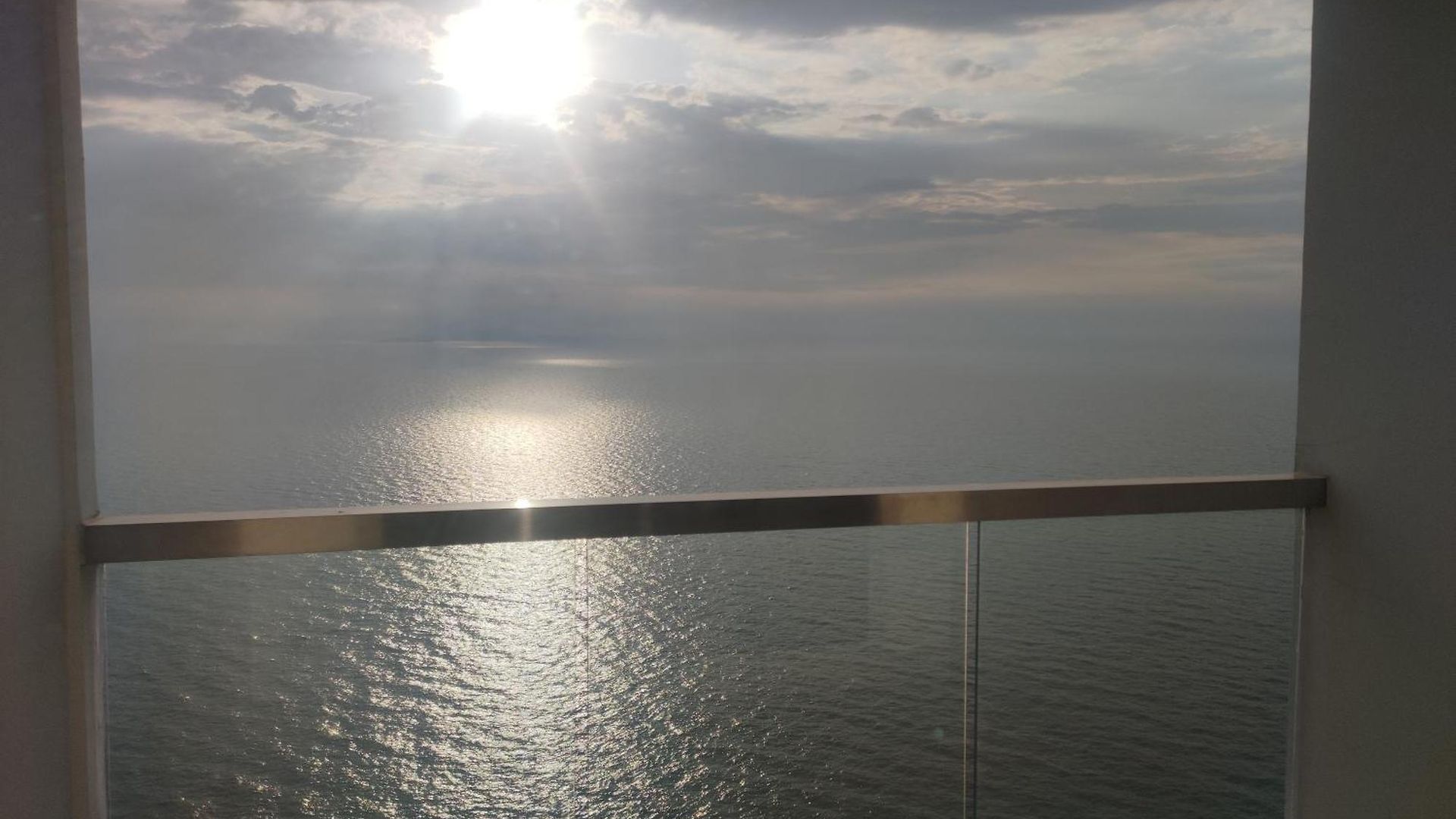 อพาร์ทเม้น The Palm Wongamat Pattaya