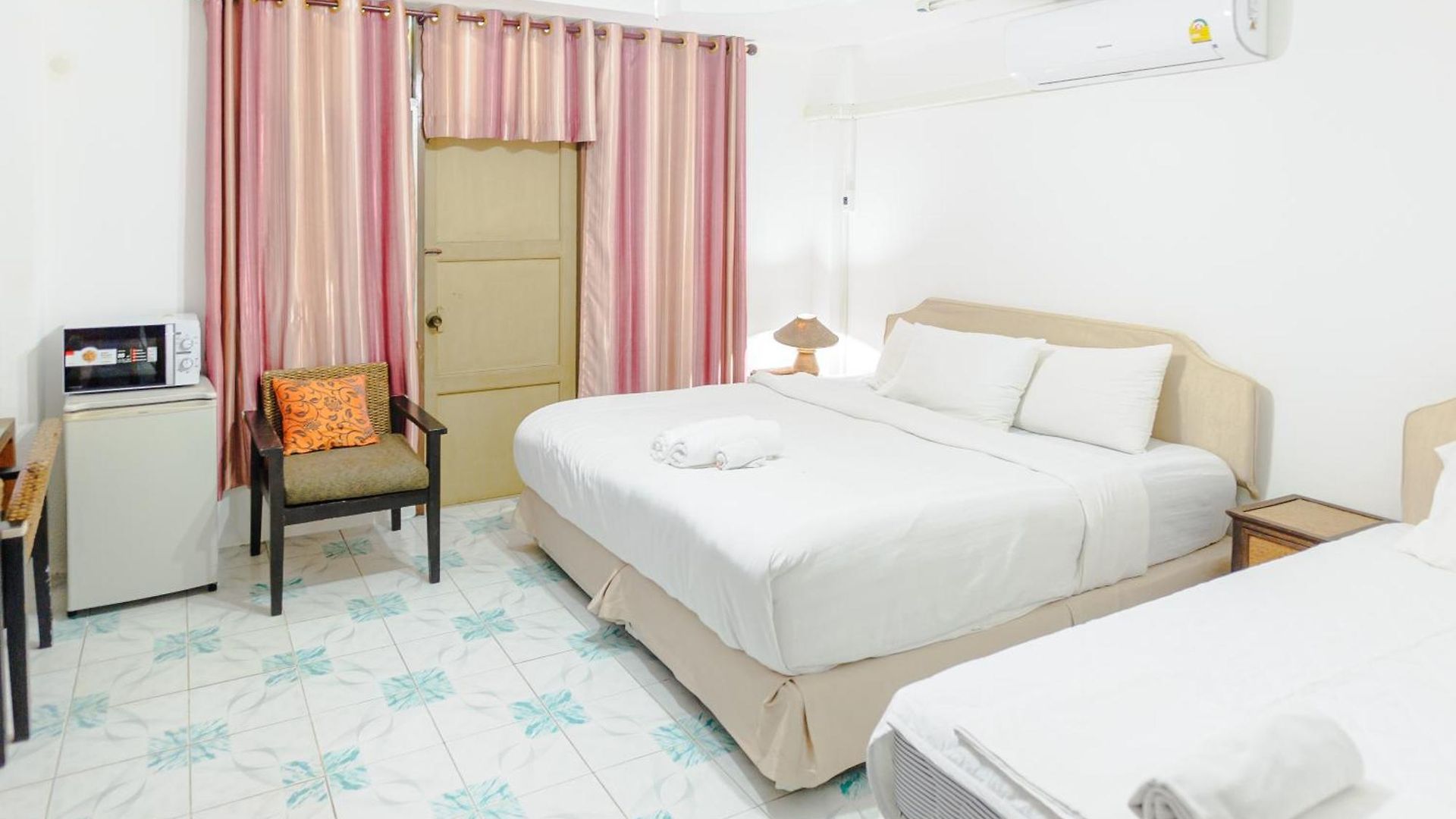 High5 Hotel