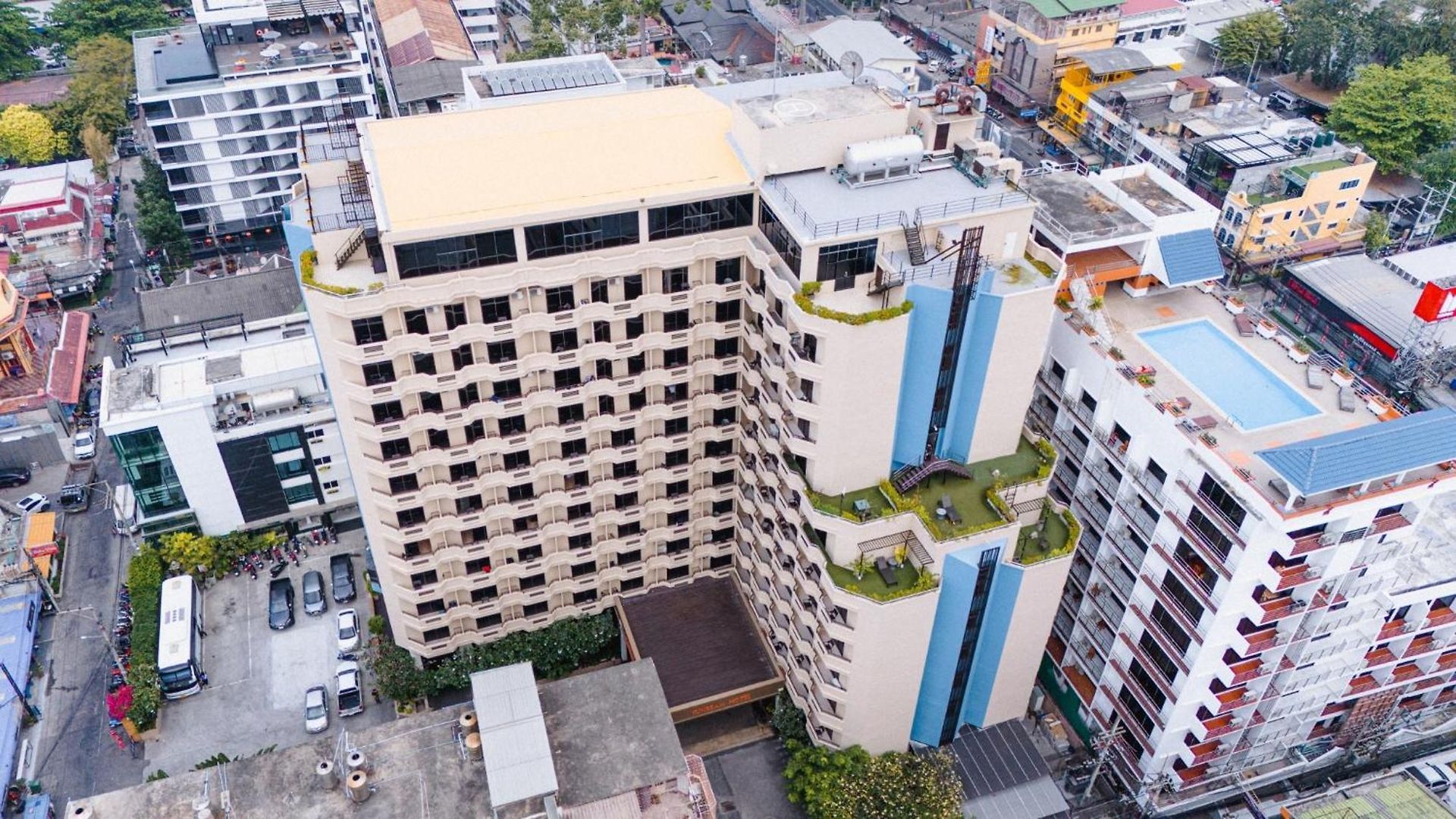 โรงแรม Sunbeam 4*