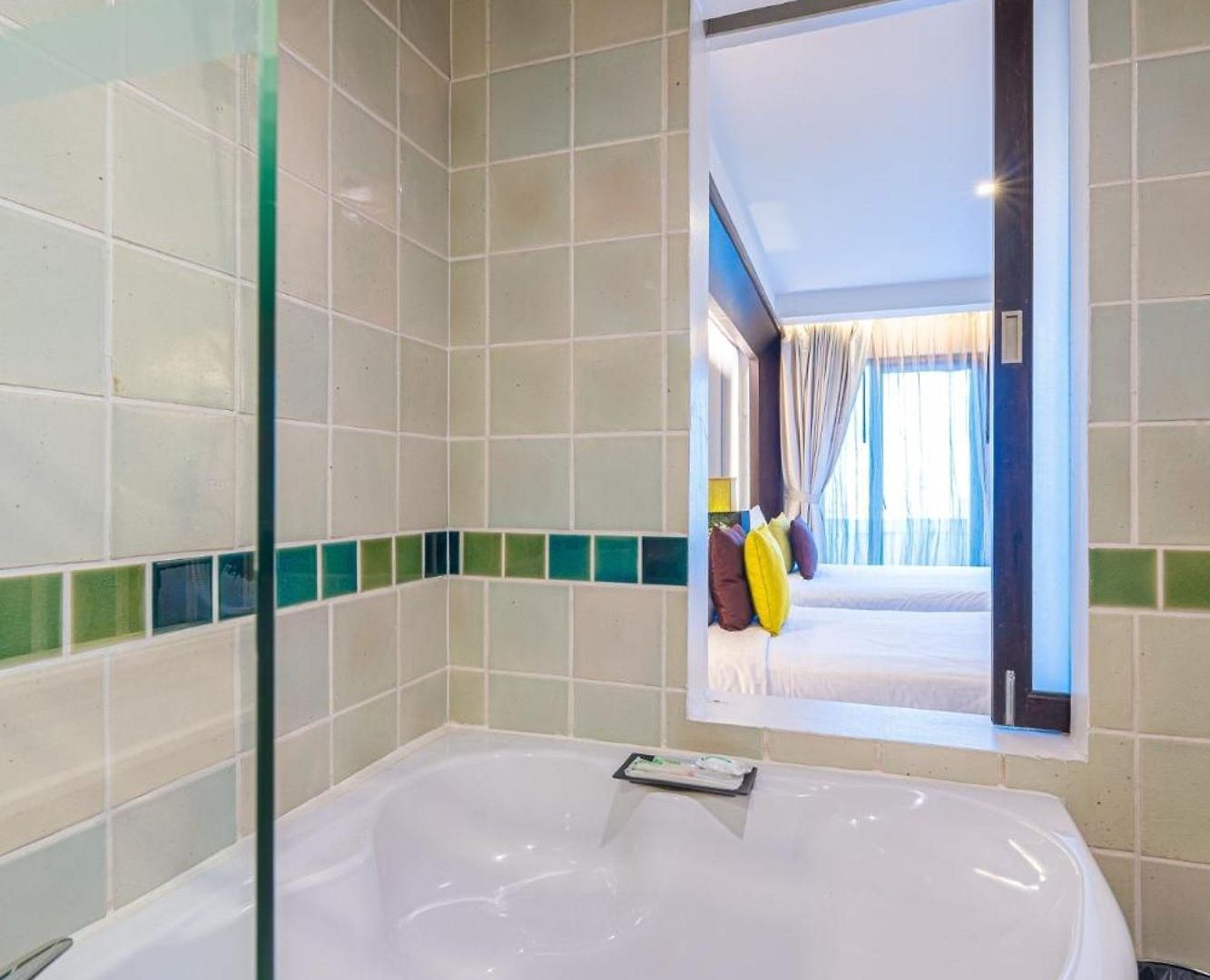 โรงแรม Sunbeam 4*