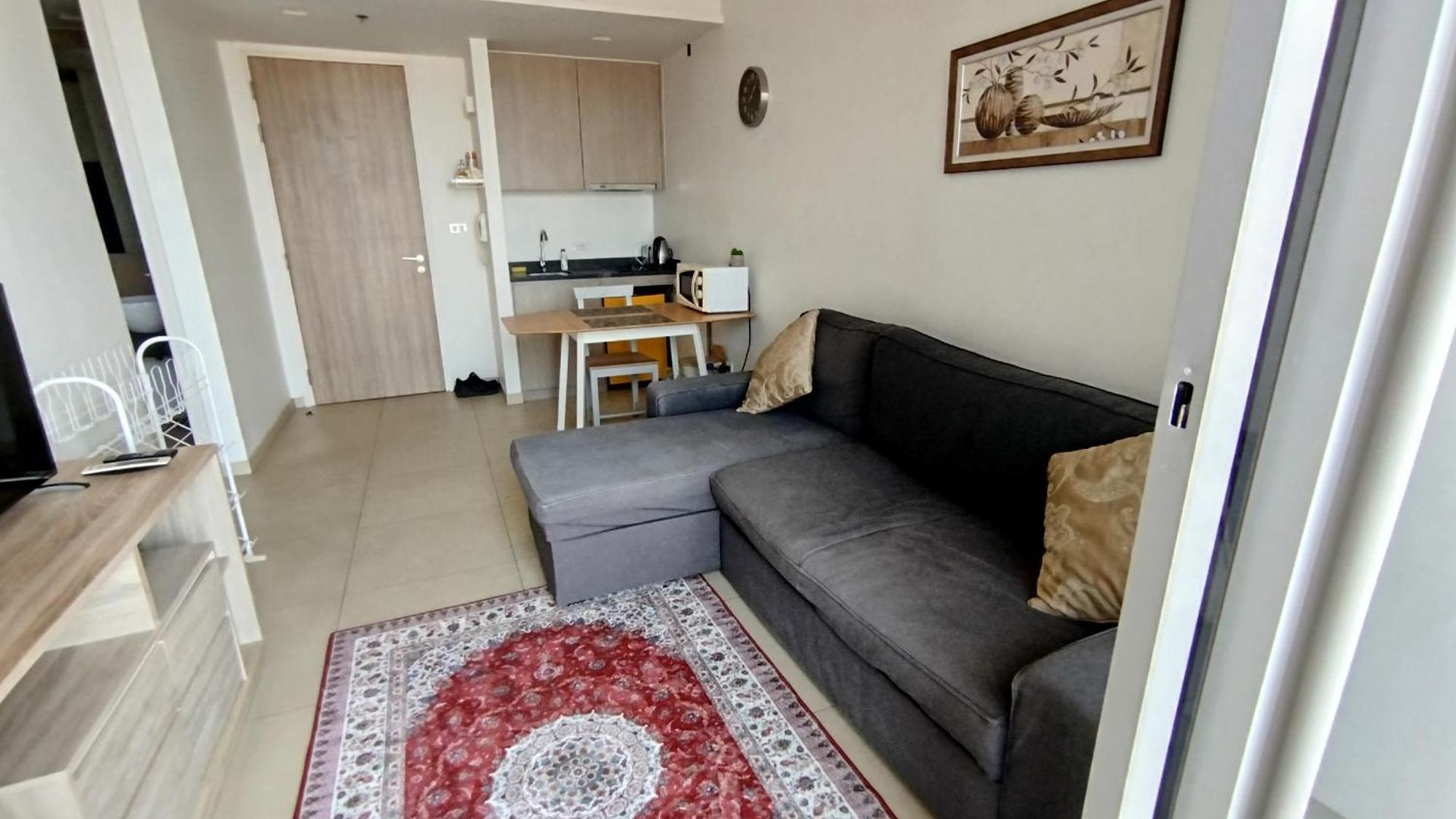 Apartment 1 Bedroom Apartment, Only Mountly