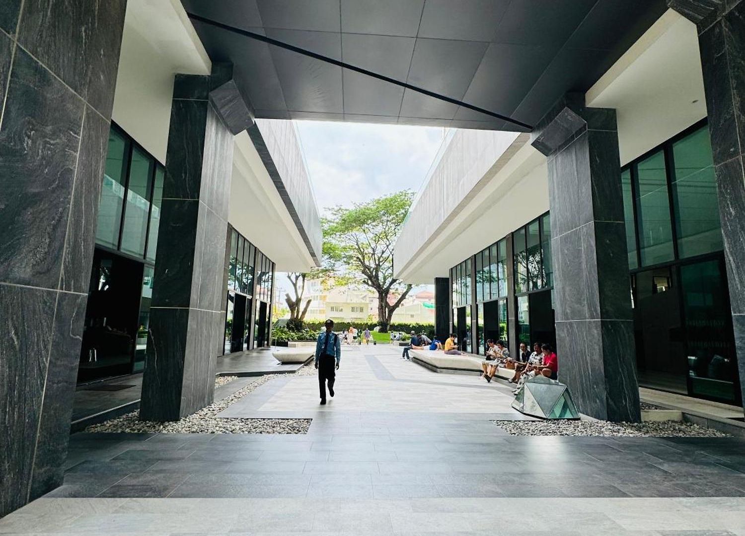 芭提雅市中心无边泳池公寓the Base * Pattaya