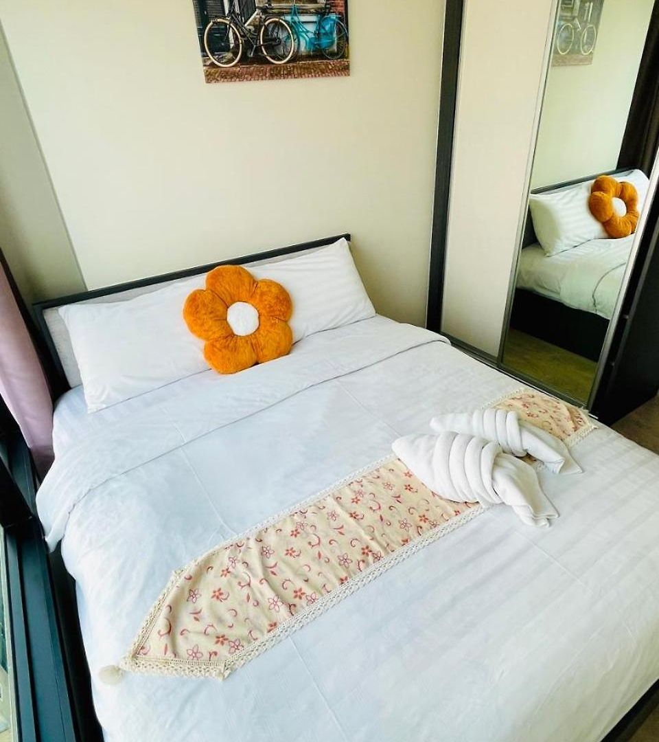 The Base 2 Bed 1 Bath By Numam อพาร์ทเม้น Pattaya