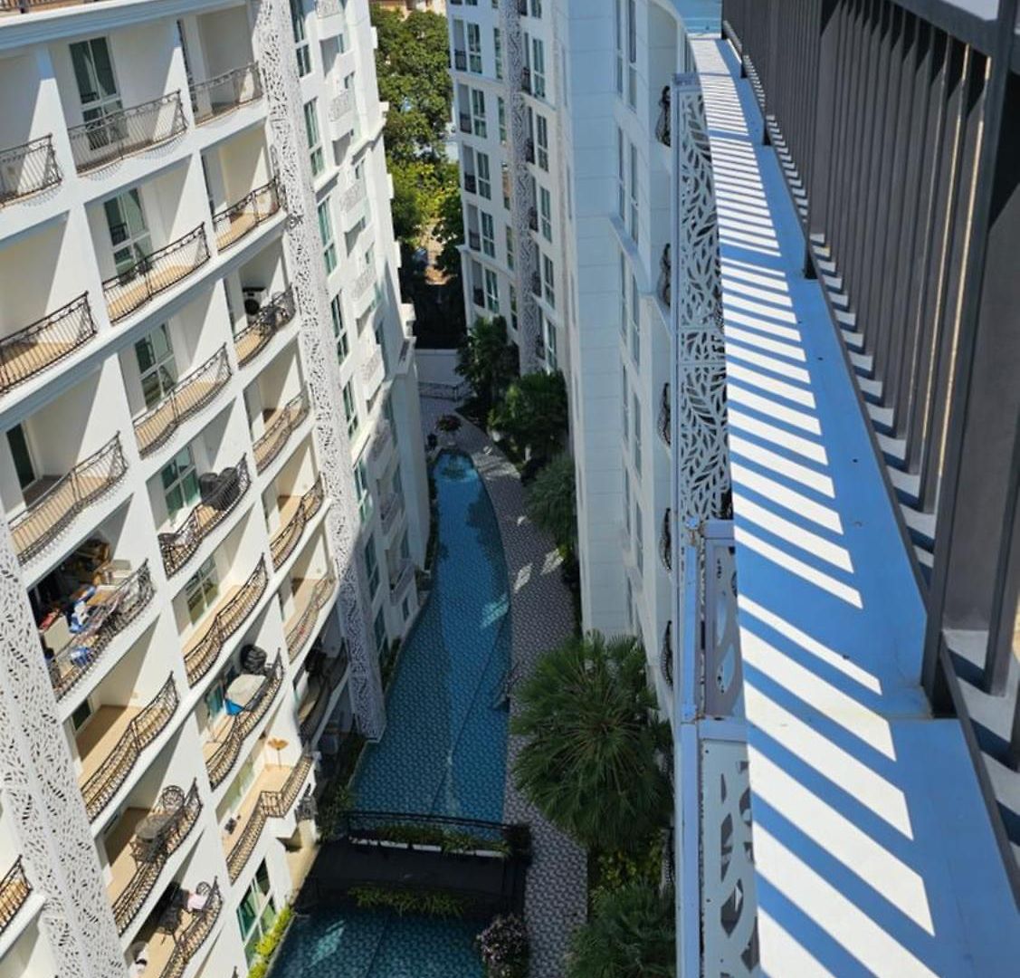 Pool View Cozy Getaway * Pattaya