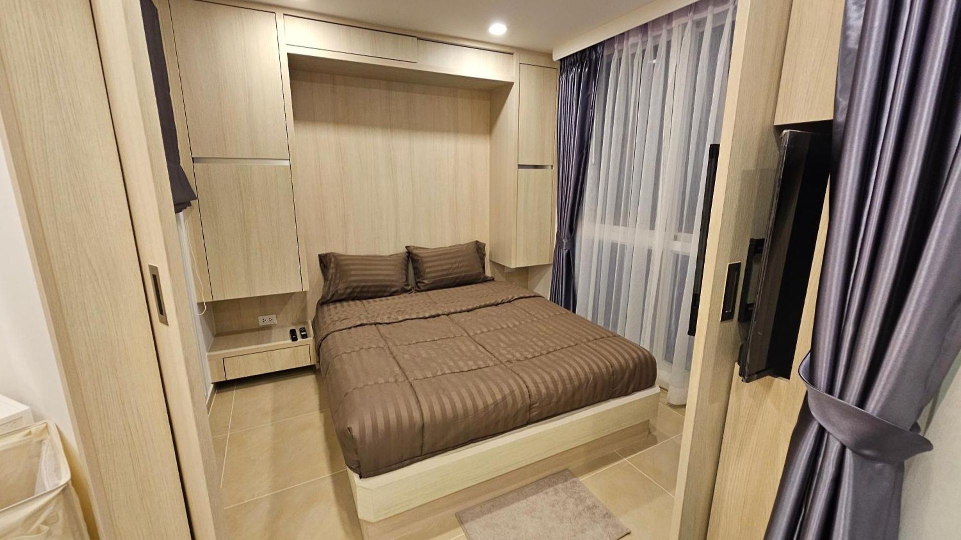 Pool View Cozy Getaway อพาร์ทเม้น