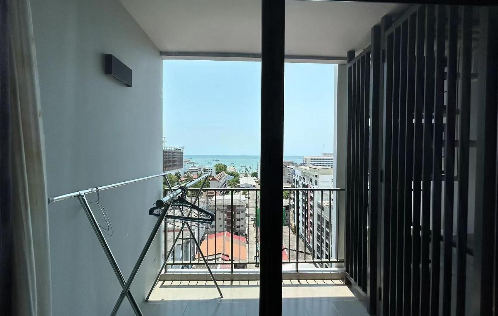 The Base By Leya อพาร์ทเม้น Pattaya