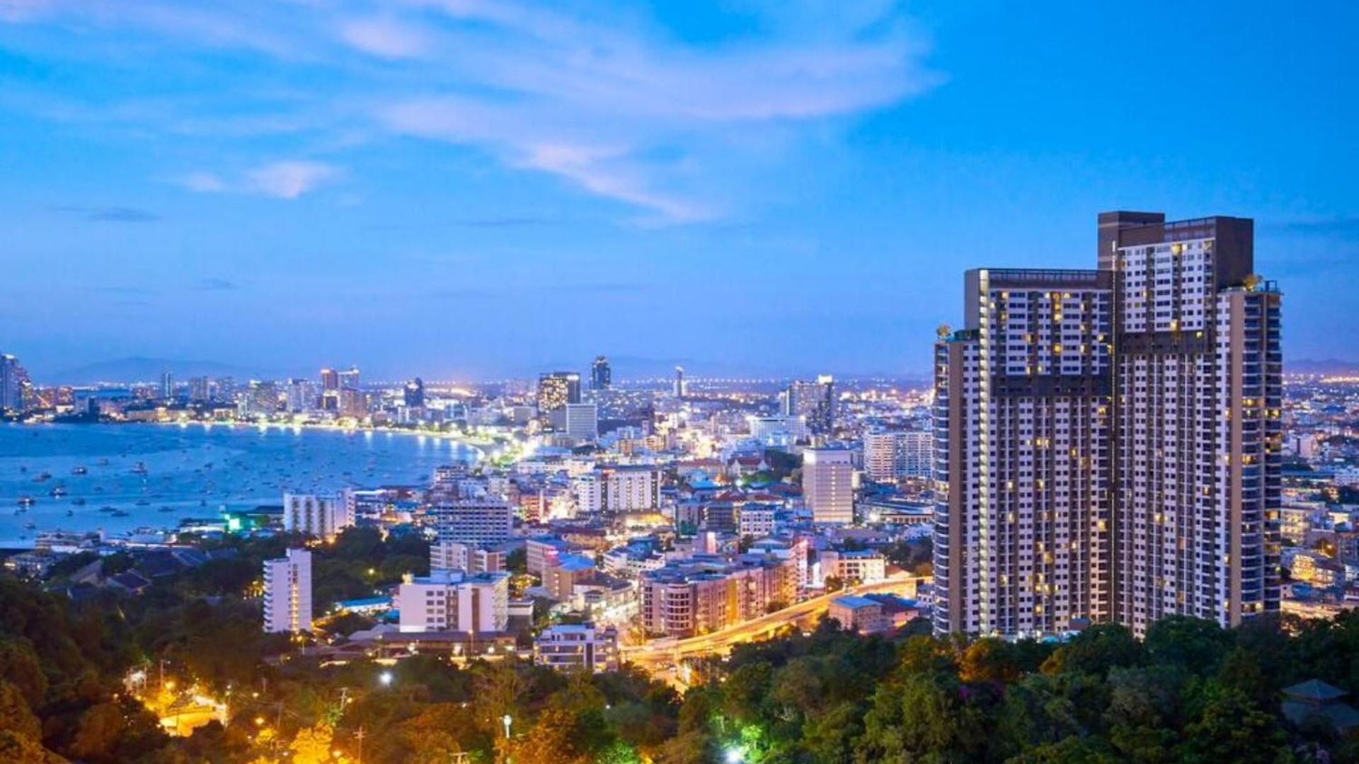 Unixx Center High Floor Sea View07 * Pattaya