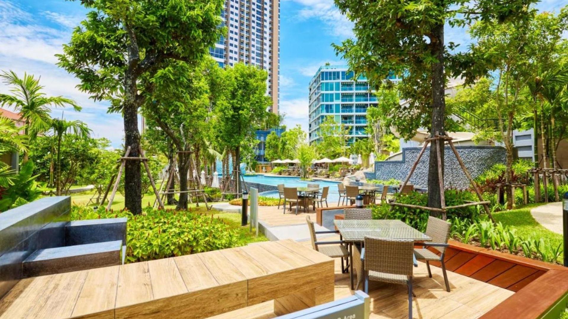 Unixx ​​center High Floor Amazing Sea View2417 Apartment