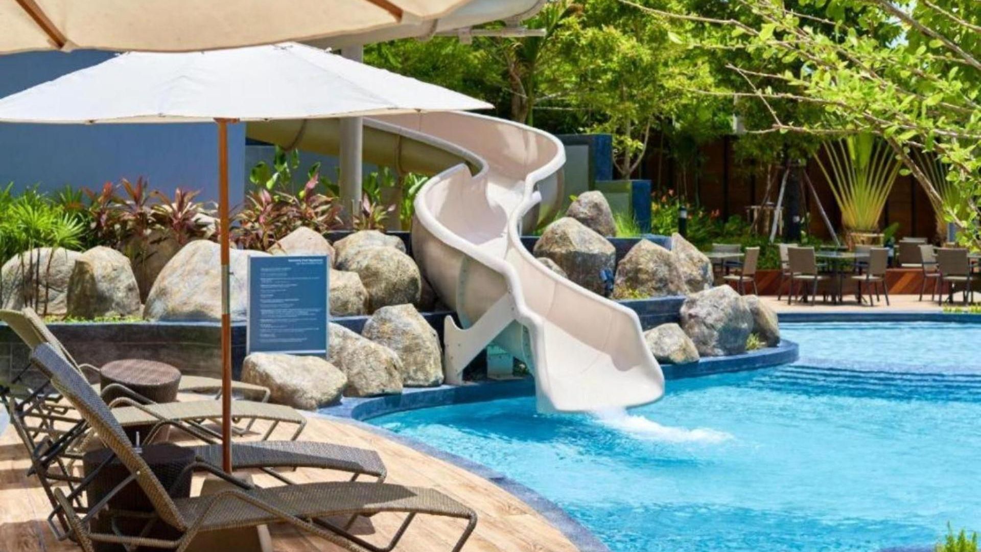 Apartment Seaside Haven: 2-bedroom Ocean View Retreat