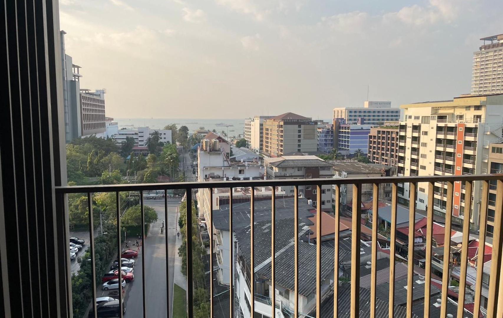 The Base Super อพาร์ทเม้น Pattaya