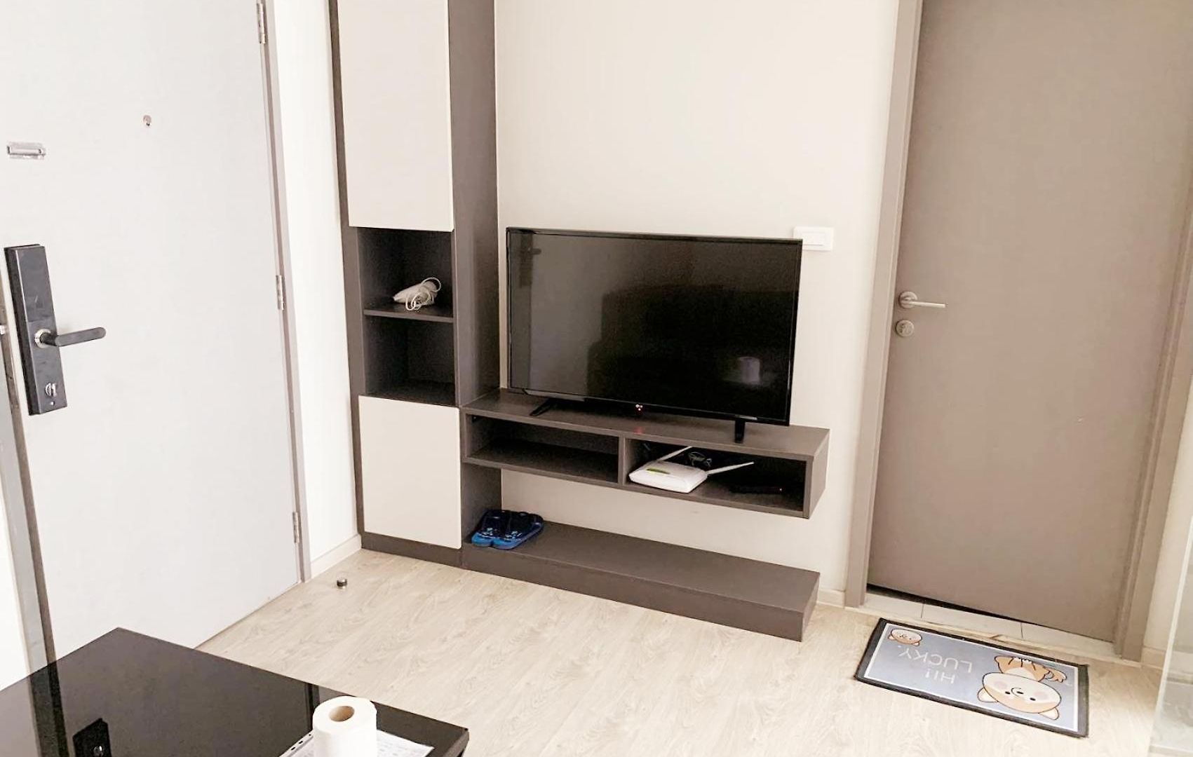 泰国芭提雅thebase无边游泳池公寓 Apartment Pattaya