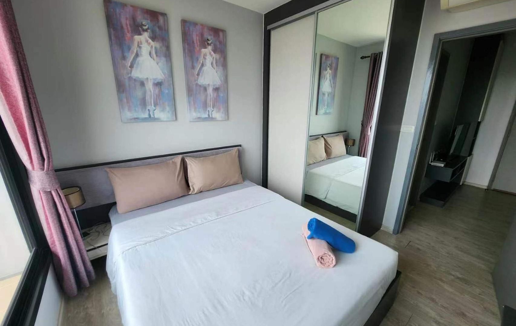 Apartment 泰国芭提雅thebase无边游泳池公寓 Pattaya