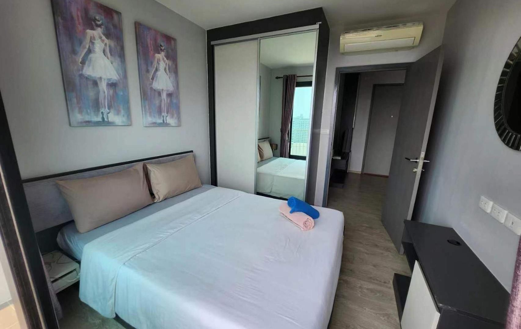 泰国芭提雅thebase无边游泳池公寓 * Pattaya