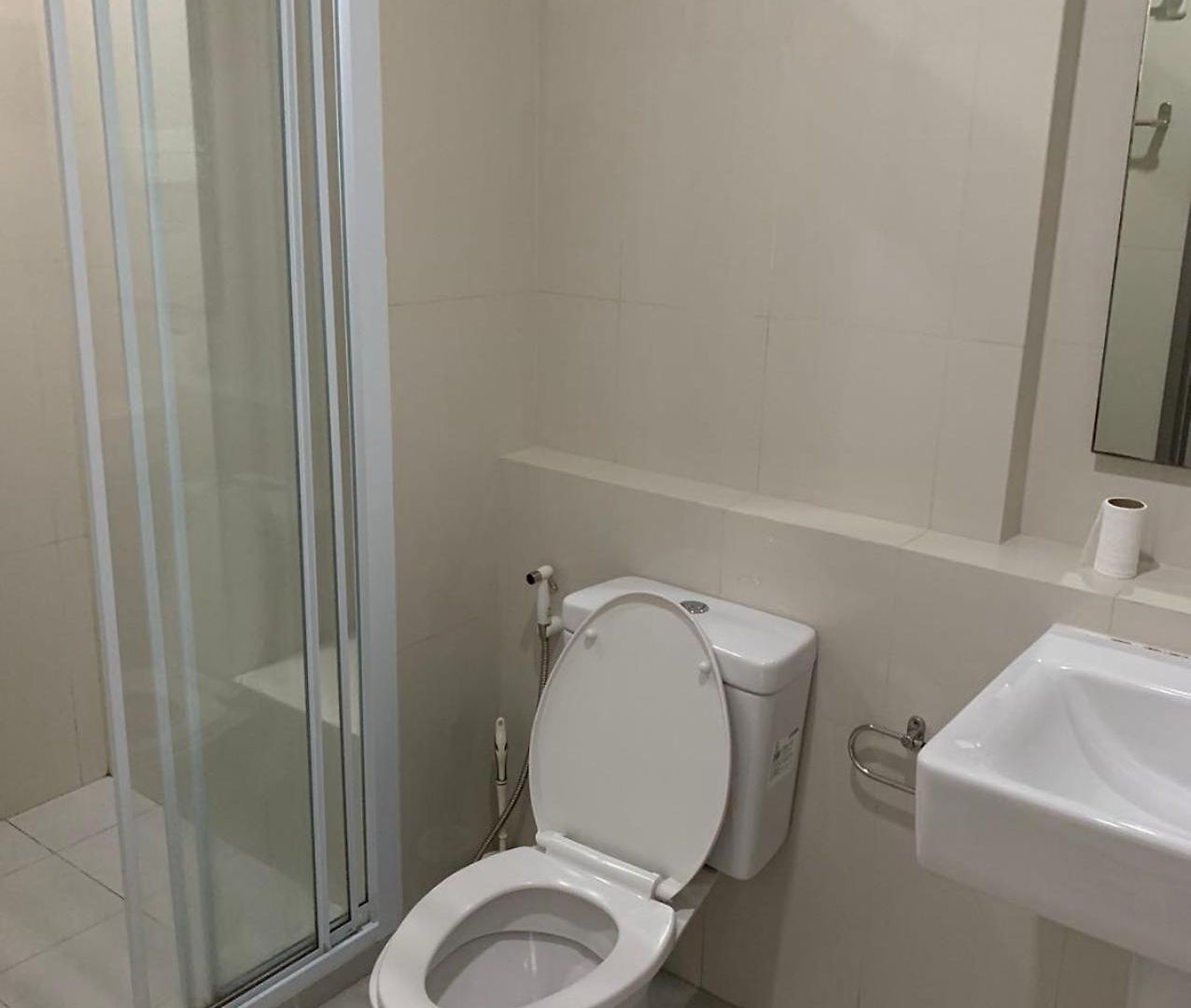 泰国芭提雅thebase无边游泳池公寓 Apartment