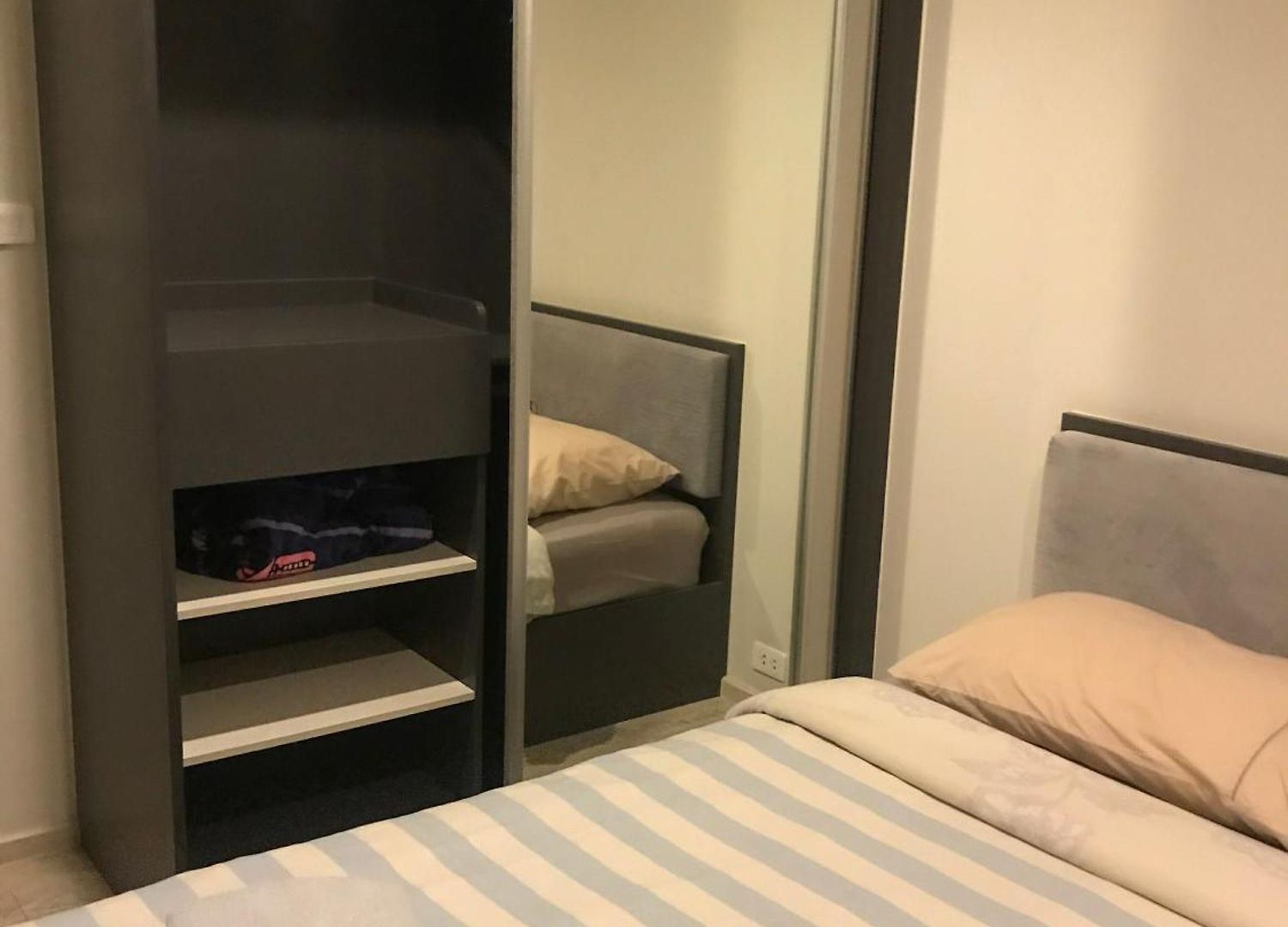 Apartment 泰国芭提雅thebase无边游泳池公寓 *