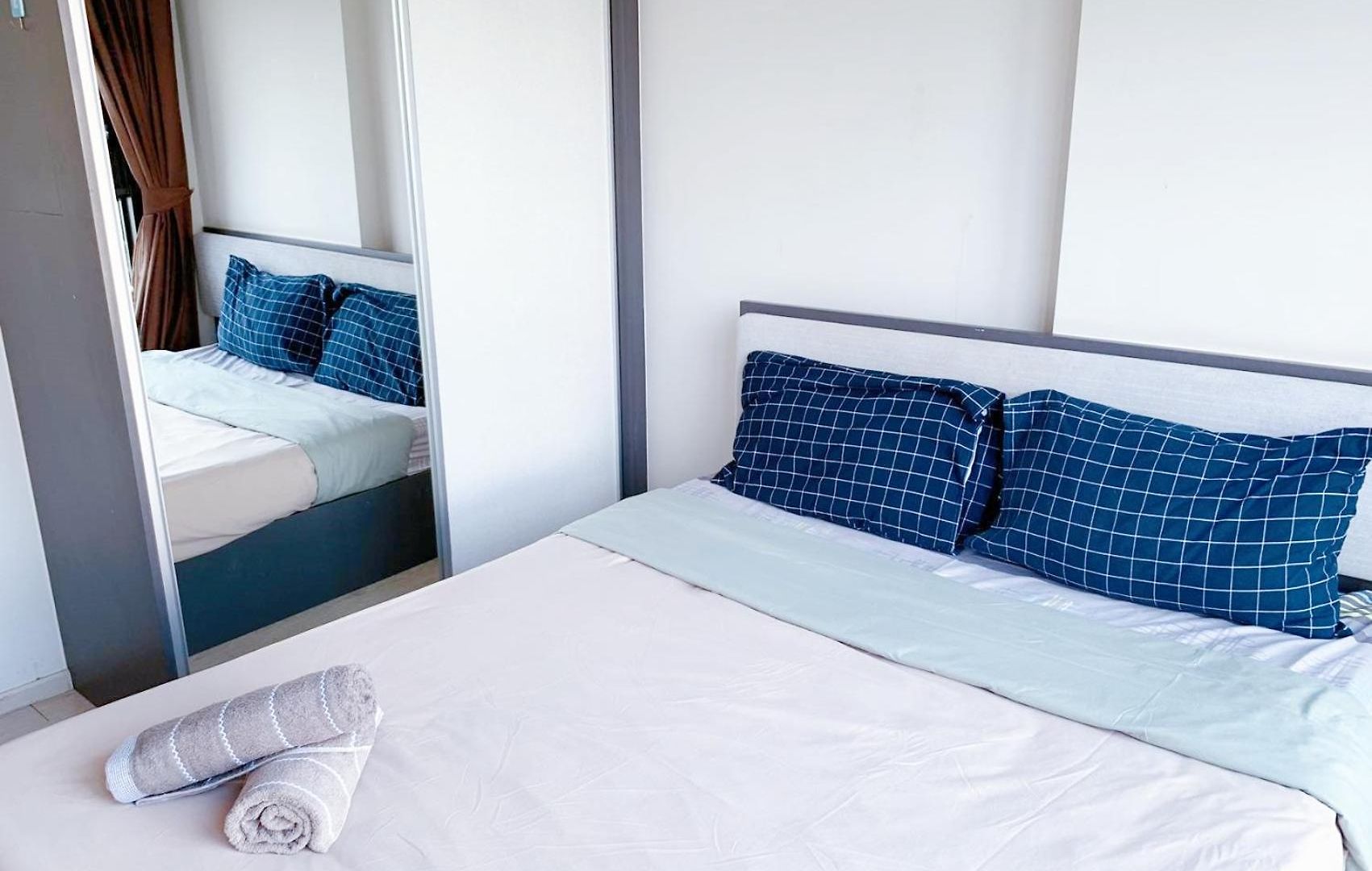 Apartment Infinity Pool One Bedroom Pattaya