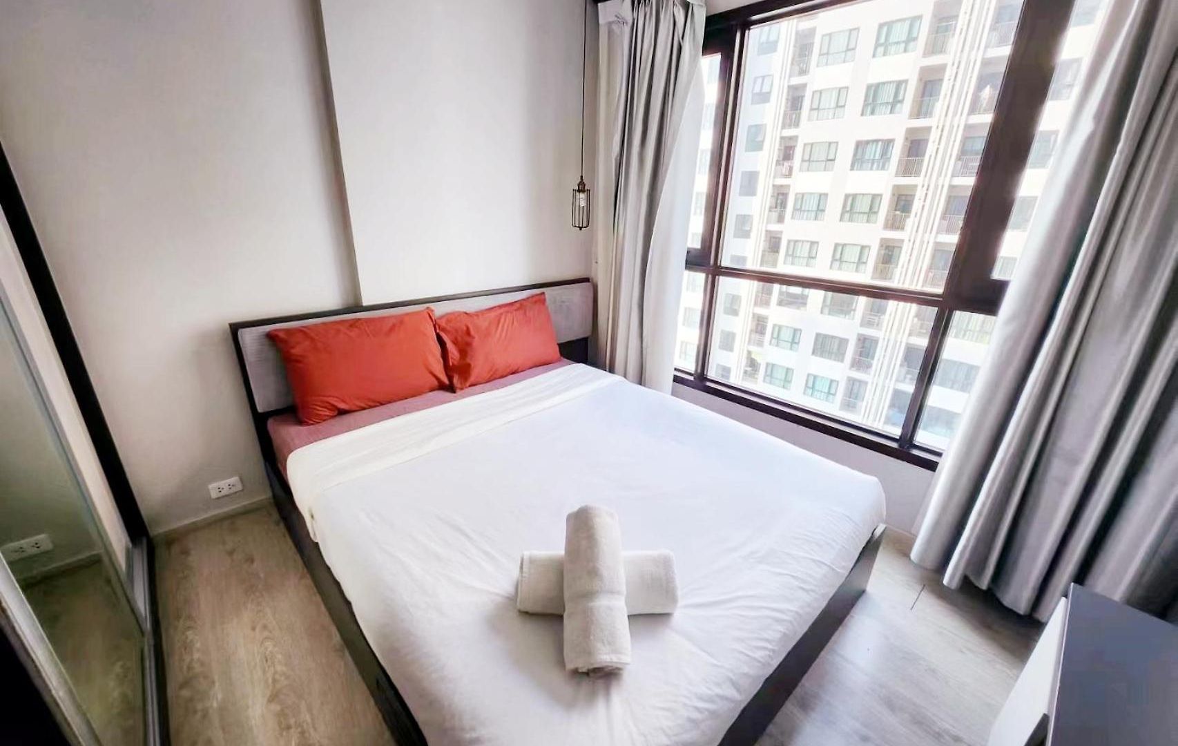 Apartment Infinity Pool One Bedroom Pattaya