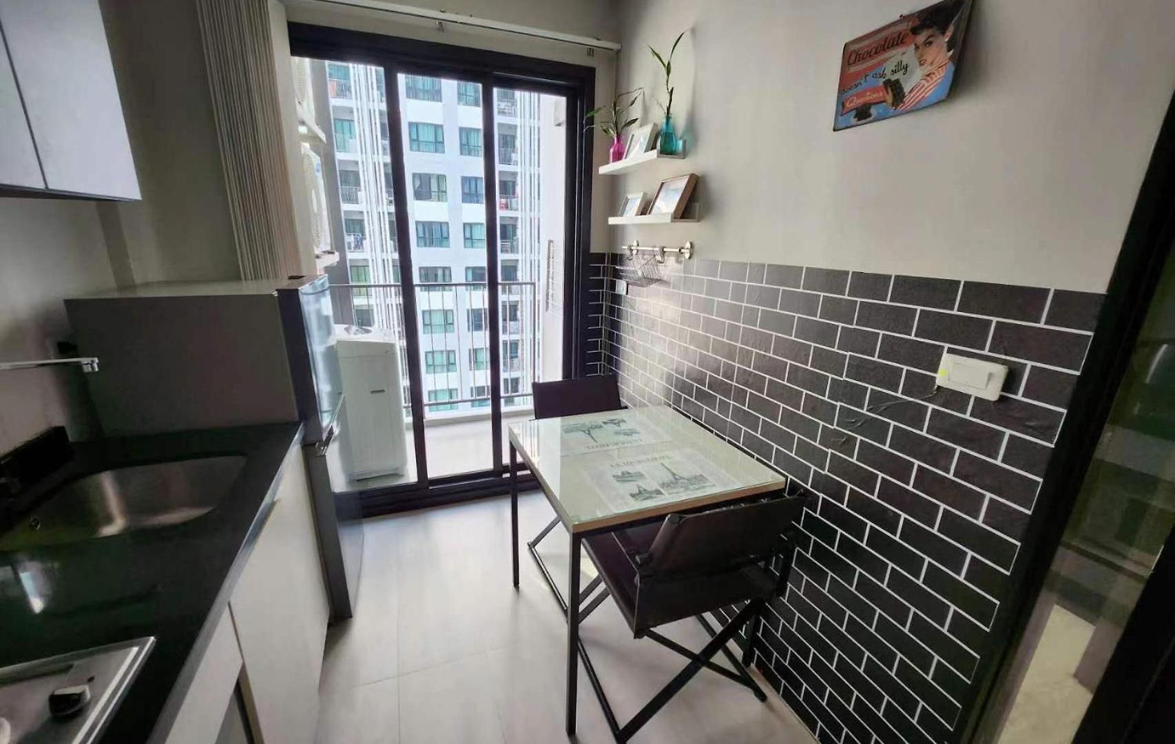 Apartment 芭提雅双人精品公寓无边游泳池thebase中央基地 Pattaya