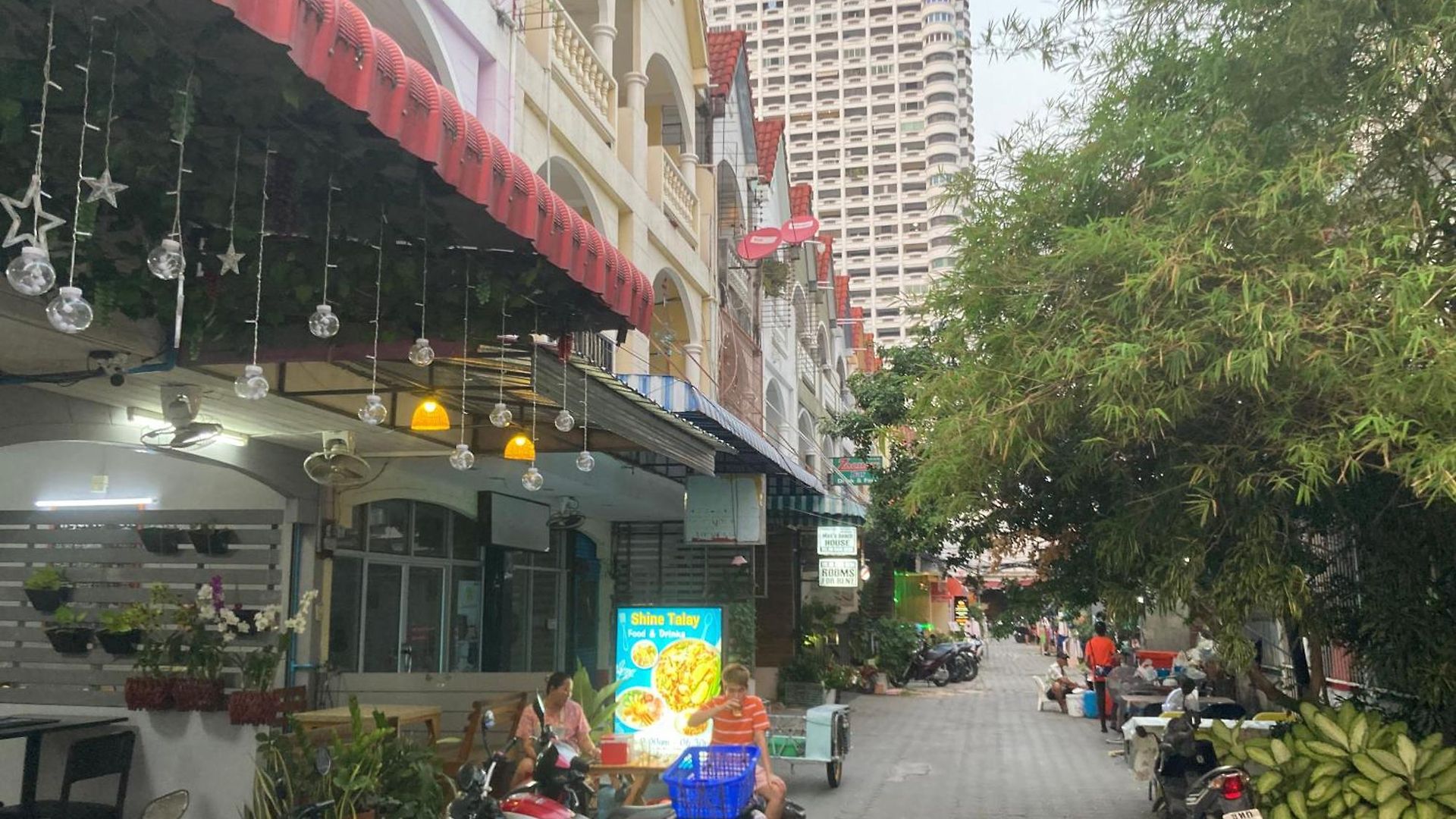 Max's House บ้านพัก 3*