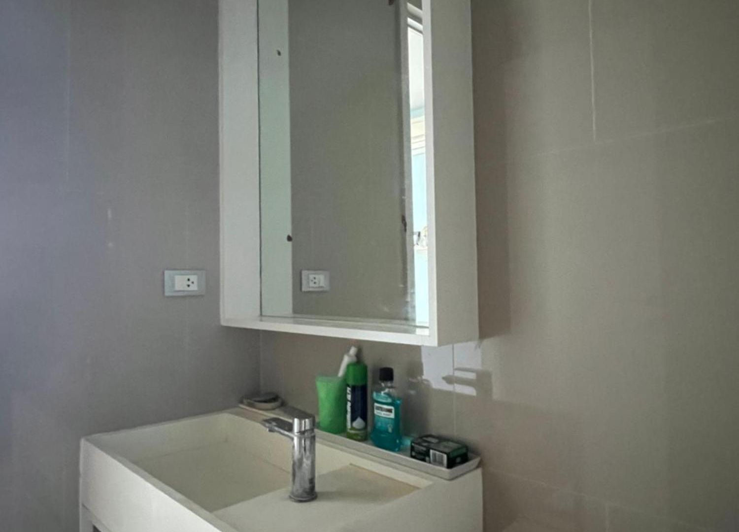 อพาร์ทเม้น Wong Amat Luxury Condo--private