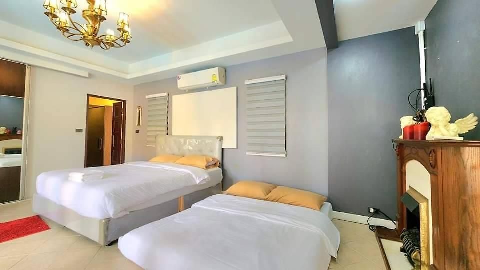 Rosewood Bali Style Pool 2 Pattaya
