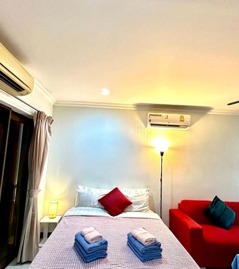 Luxury Semi-2bd Pool Near & Walking Street วิลล่า *