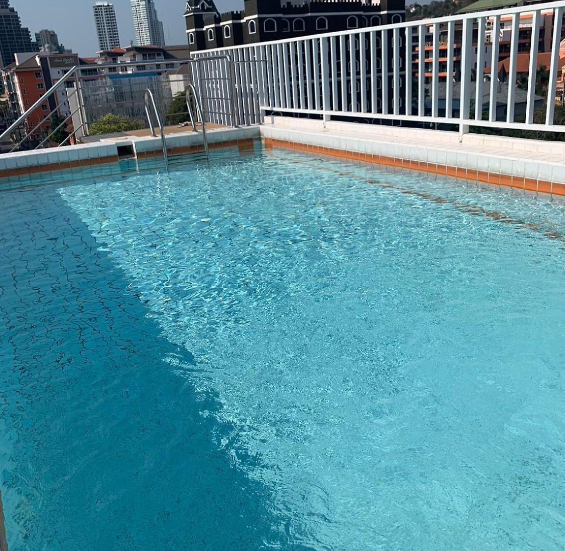 New Circle Phratamnak Pattaya