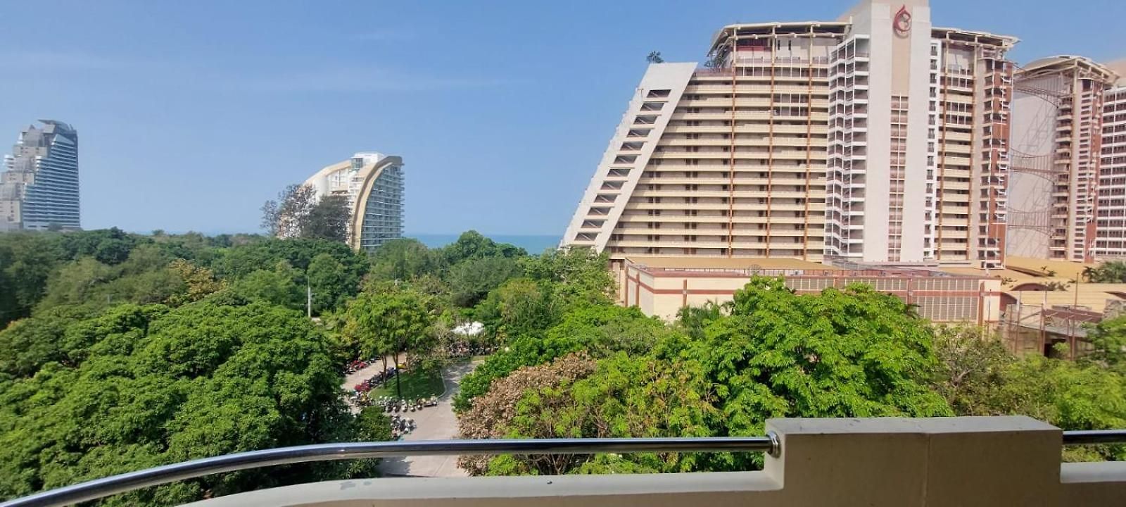อพาร์ทเม้น View Talay 6 Wongamat Pattaya