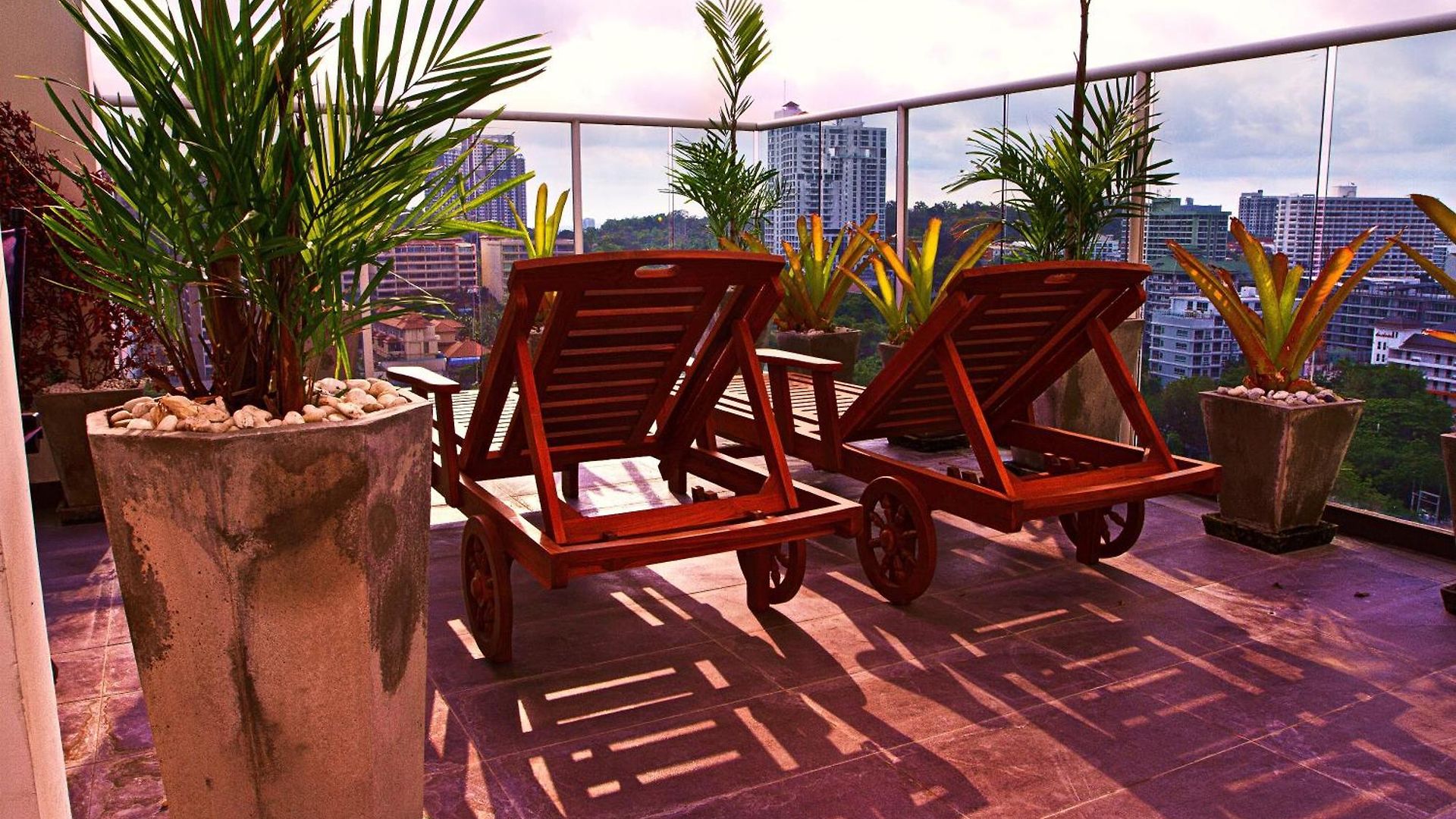 Penthouse With Great View * Pattaya