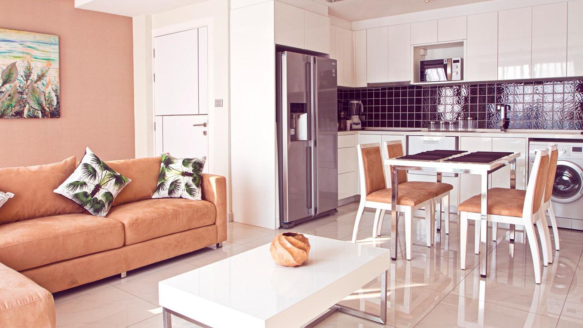 Apartment Penthouse With Great View *