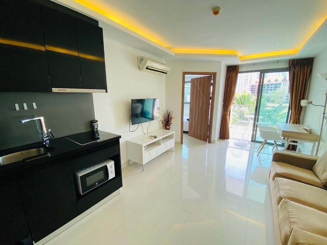 Club Royal Wongamat By Sunny Pattaya