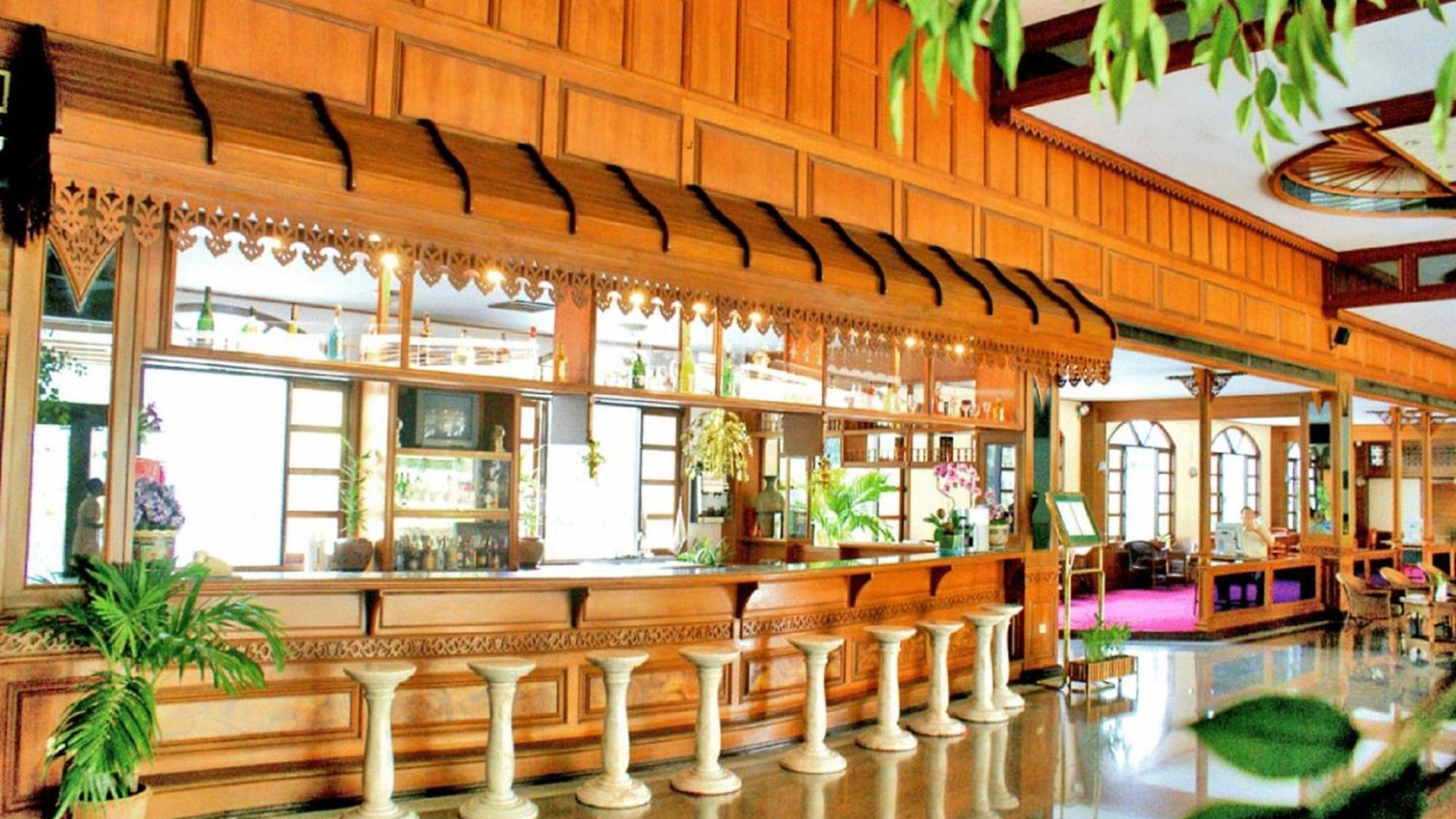 โรงแรม รายัล ทวินส์ พาเลซ